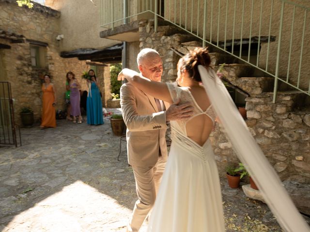 Le mariage de Thibault et Emilie à Nyons, Drôme 20