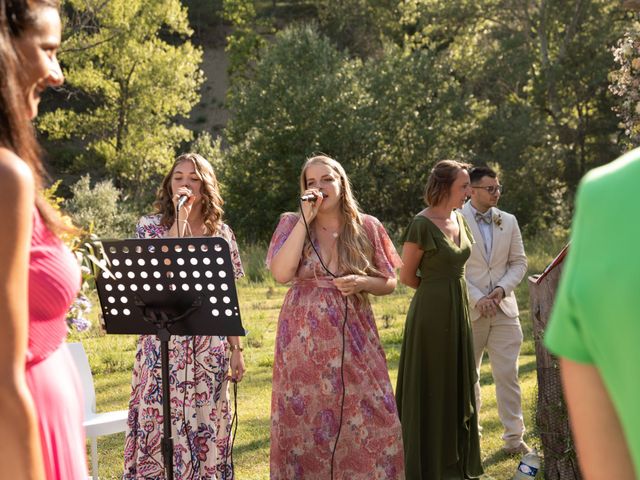 Le mariage de Thibault et Emilie à Nyons, Drôme 41