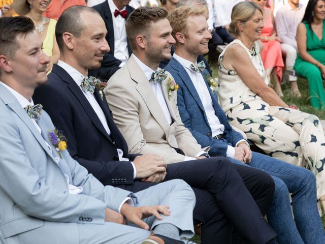 Le mariage de Thibault et Emilie à Nyons, Drôme 60
