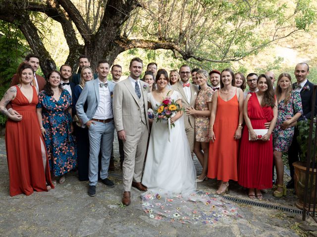 Le mariage de Thibault et Emilie à Nyons, Drôme 75
