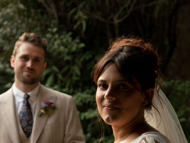Le mariage de Thibault et Emilie à Nyons, Drôme 86