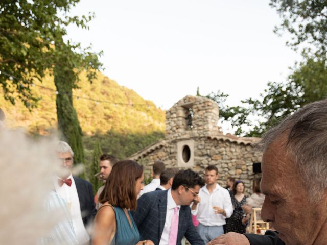 Le mariage de Thibault et Emilie à Nyons, Drôme 103
