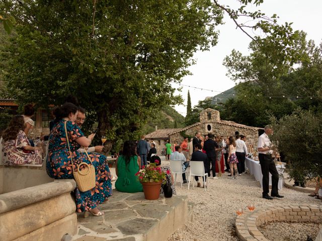 Le mariage de Thibault et Emilie à Nyons, Drôme 115
