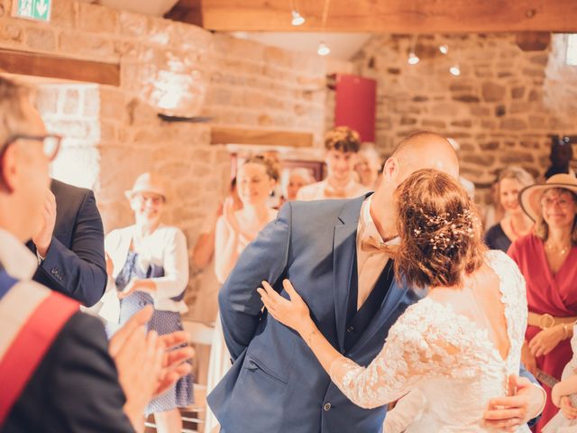 Le mariage de Thibault et Sylvia à Pleyben, Finistère 33