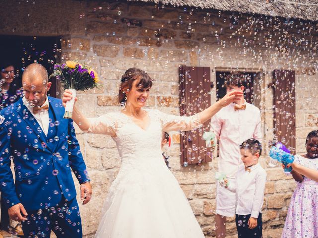 Le mariage de Thibault et Sylvia à Pleyben, Finistère 36
