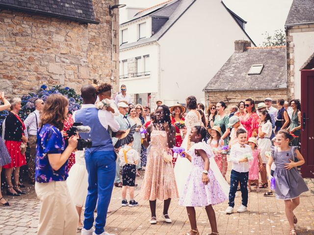 Le mariage de Thibault et Sylvia à Pleyben, Finistère 38