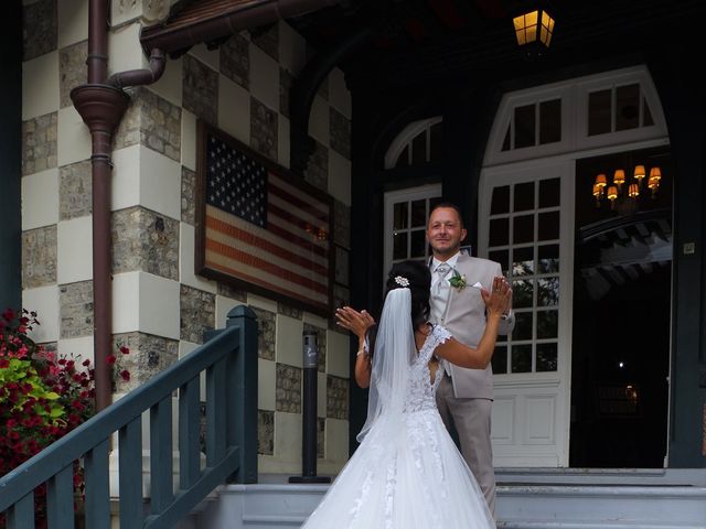 Le mariage de Vincent et Claudia à Deauville, Calvados 25