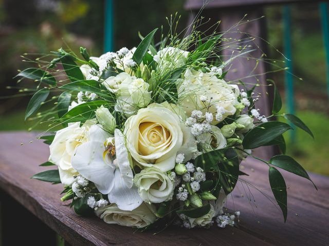 Le mariage de Nicolas et Andréa à Saint Léger en Bray, Oise 2