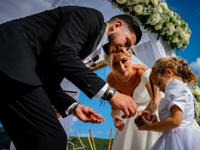 Le mariage de Félix et Fanny à Trets, Bouches-du-Rhône 56