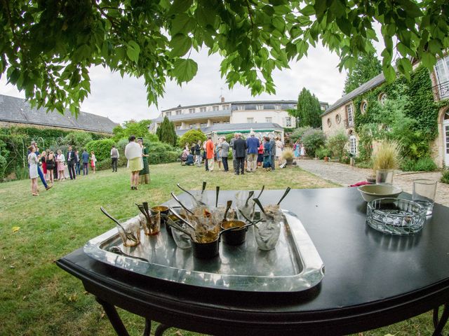 Le mariage de Olivier et Camille à Angers, Maine et Loire 60