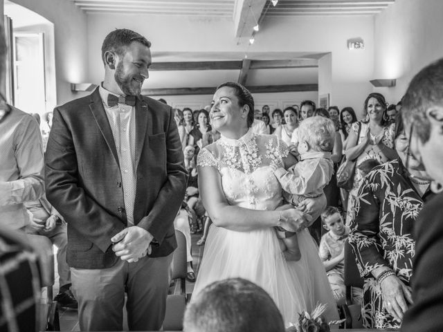 Le mariage de Romain et Julie à Sainte-Croix-en-Jarez, Loire 9