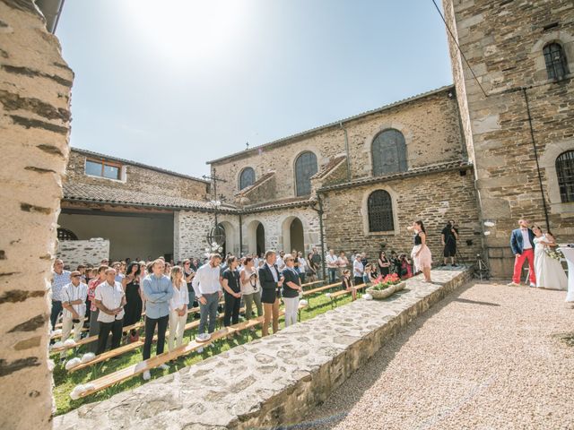 Le mariage de Romain et Julie à Sainte-Croix-en-Jarez, Loire 15