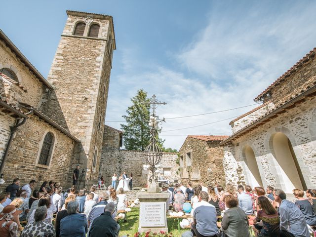 Le mariage de Romain et Julie à Sainte-Croix-en-Jarez, Loire 20