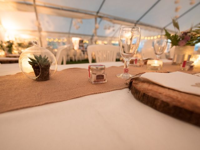 Le mariage de Romain et Julie à Sainte-Croix-en-Jarez, Loire 58