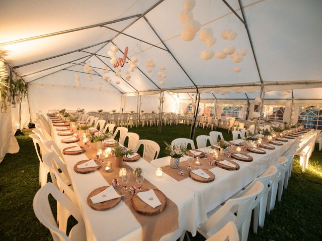 Le mariage de Romain et Julie à Sainte-Croix-en-Jarez, Loire 61