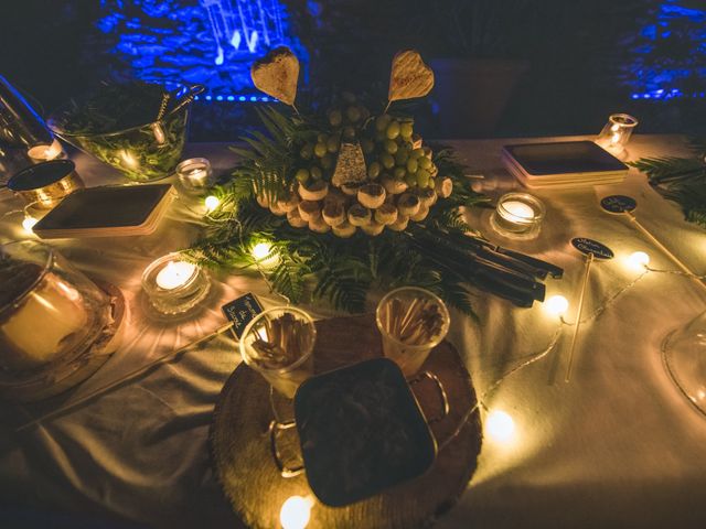 Le mariage de Romain et Julie à Sainte-Croix-en-Jarez, Loire 70