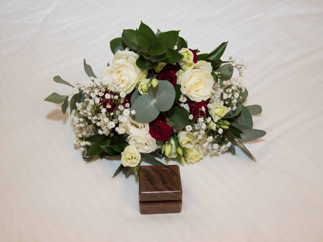 Le mariage de Jimmy et Marine à Vouillé, Vienne 8