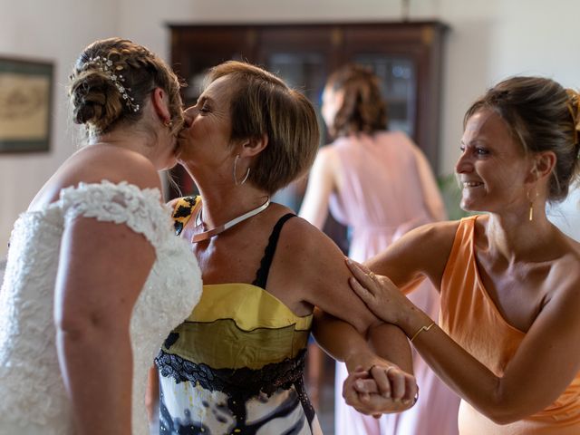 Le mariage de Sébastien et Mathilde à Trets, Bouches-du-Rhône 32