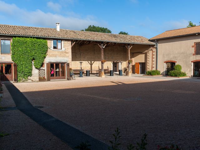 Le mariage de Xavier et Claire à Villeneuve, Ain 45