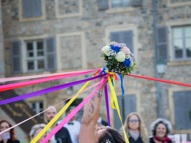 Le mariage de Raphaël et Céline à Sainte-Foy-lès-Lyon, Rhône 18