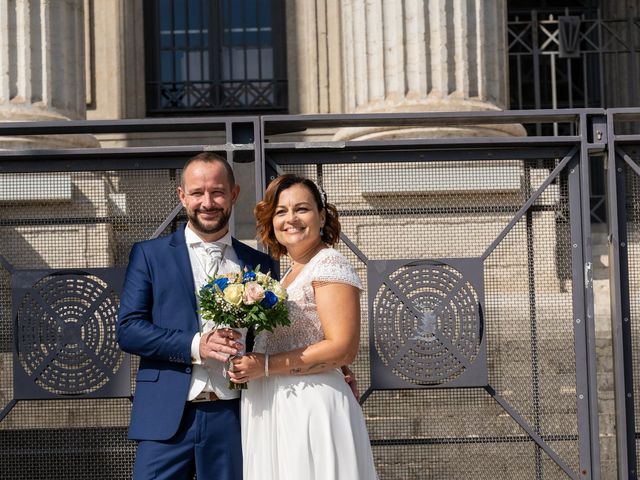 Le mariage de Raphaël et Céline à Sainte-Foy-lès-Lyon, Rhône 30