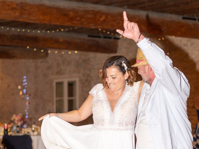 Le mariage de Raphaël et Céline à Sainte-Foy-lès-Lyon, Rhône 48