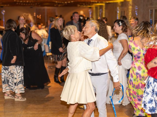 Le mariage de Raphaël et Céline à Sainte-Foy-lès-Lyon, Rhône 49