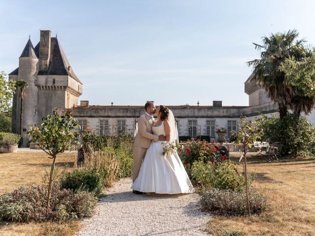 Le mariage de Martin et Juliette à Surgères, Charente Maritime 31