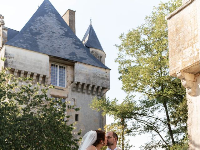 Le mariage de Martin et Juliette à Surgères, Charente Maritime 35