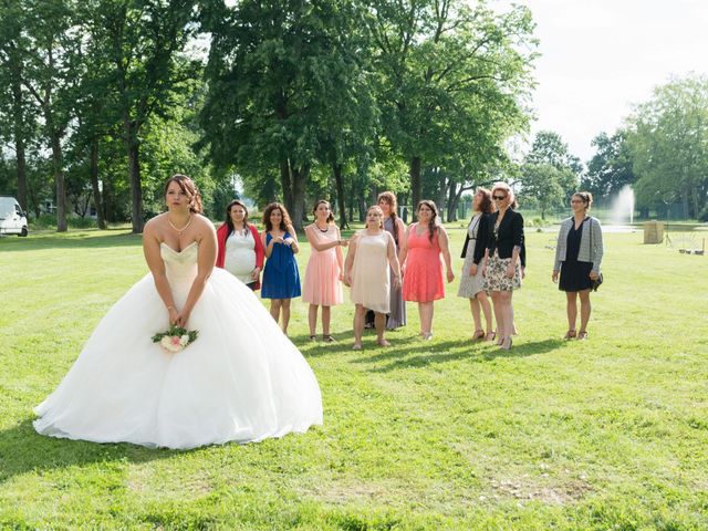 Le mariage de Christofer et Magalie à Bon-Encontre, Lot-et-Garonne 69