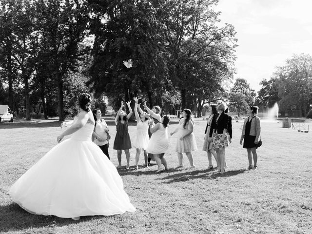 Le mariage de Christofer et Magalie à Bon-Encontre, Lot-et-Garonne 71