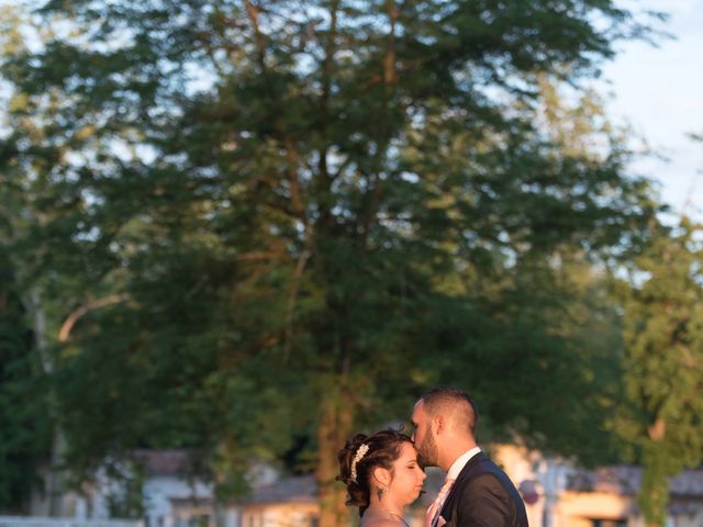 Le mariage de Christofer et Magalie à Bon-Encontre, Lot-et-Garonne 73