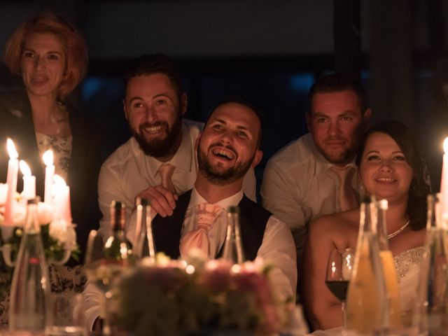 Le mariage de Christofer et Magalie à Bon-Encontre, Lot-et-Garonne 86