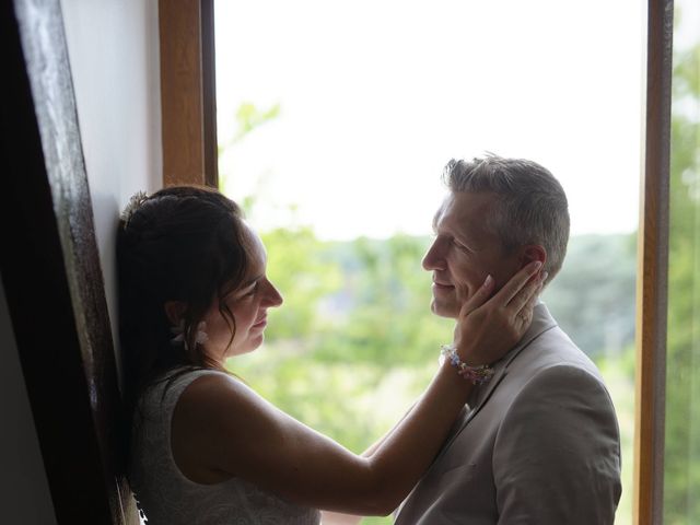 Le mariage de Laurent et Sandra à Forges-les-Bains, Essonne 32