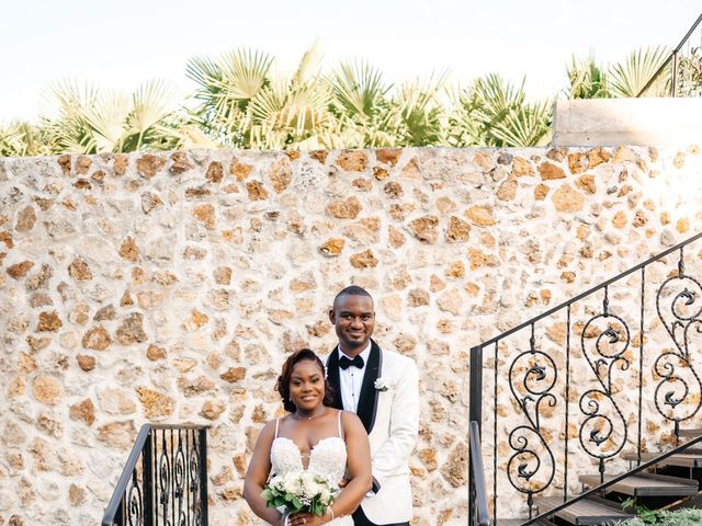 Le mariage de Rodolphe et Josly à Le Coudray-Montceaux, Essonne 14