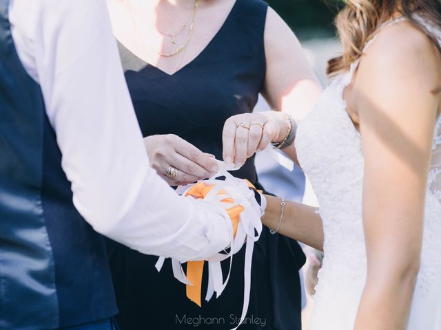 Le mariage de Fabien et Isabelle à Nyons, Drôme 35