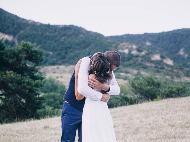 Le mariage de Fabien et Isabelle à Nyons, Drôme 46