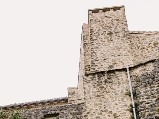 Le mariage de Alban et Emilie à Le Poët-Célard, Drôme 44