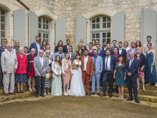 Le mariage de Julien et Audrey à Campagne, Dordogne 8