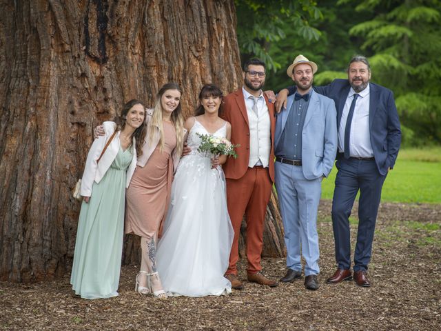 Le mariage de Julien et Audrey à Campagne, Dordogne 13