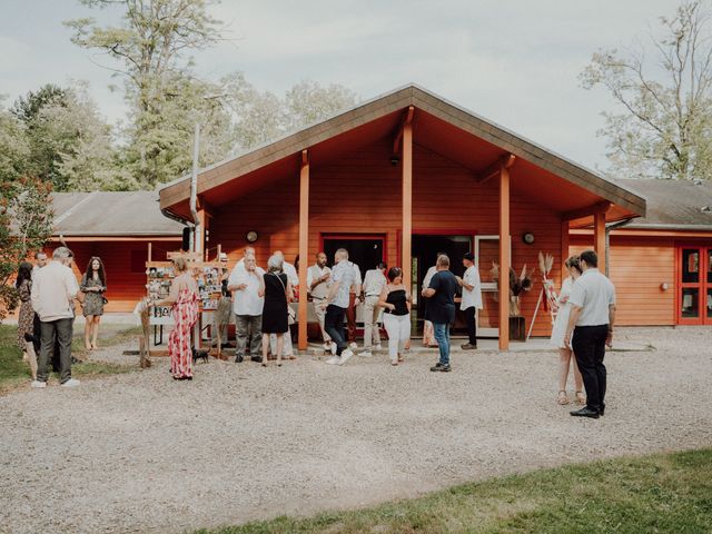 Le mariage de Jerome et Emilie à Vinneuf, Yonne 26