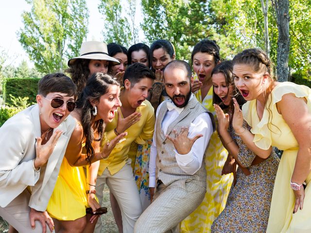 Le mariage de Louis et Marion à Banon, Alpes-de-Haute-Provence 14