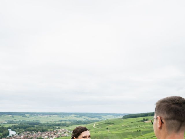 Le mariage de Thomas et Bérénice à Hautvillers, Marne 6