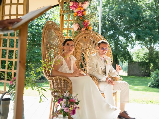 Le mariage de Thomas et Bérénice à Hautvillers, Marne 22