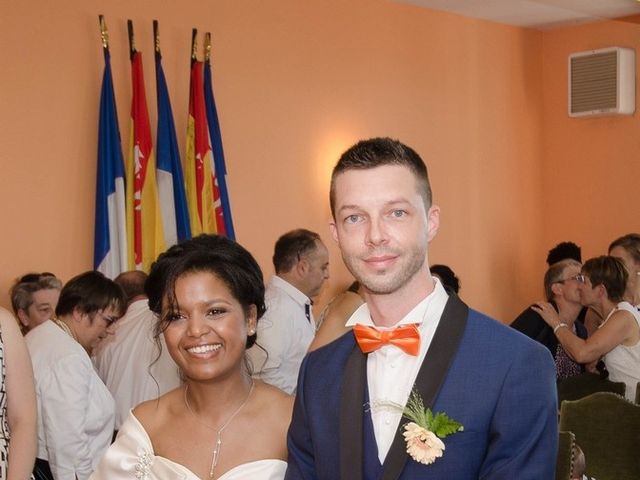 Le mariage de Jon et Corinne à Saulxures-lès-Bulgnéville, Vosges 18