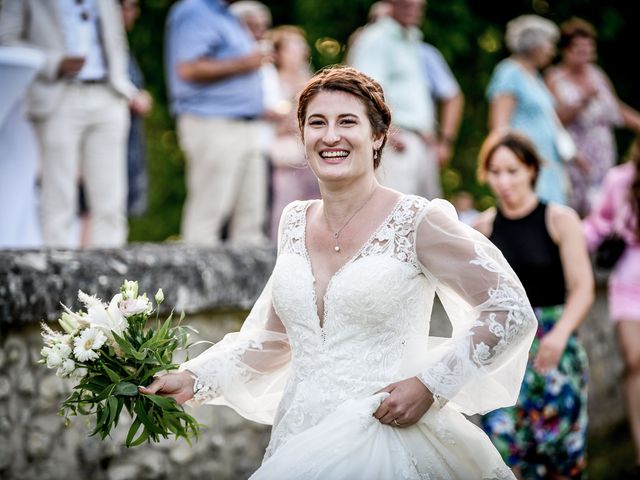 Le mariage de Nicolas et Laura à Availles en Châtellerault, Vienne 54