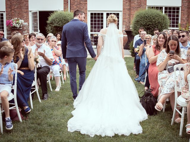 Le mariage de Thibault et Nadège à Comines, Nord 10