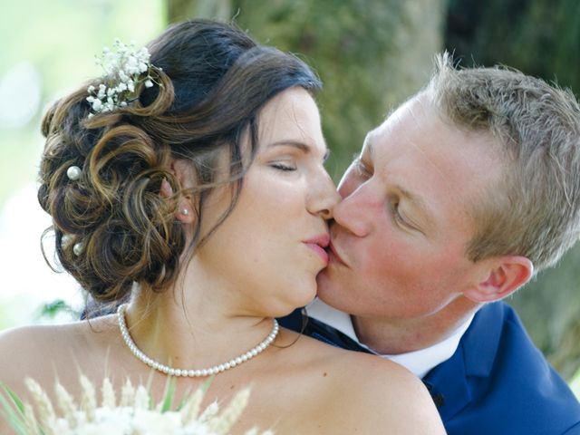 Le mariage de Anthony et Justine à Roye-sur-Matz, Oise 13