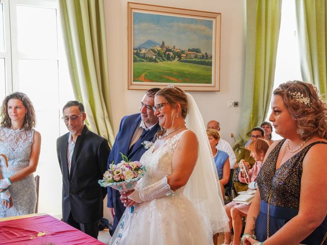 Le mariage de William et Aline à Sarrians, Vaucluse 6