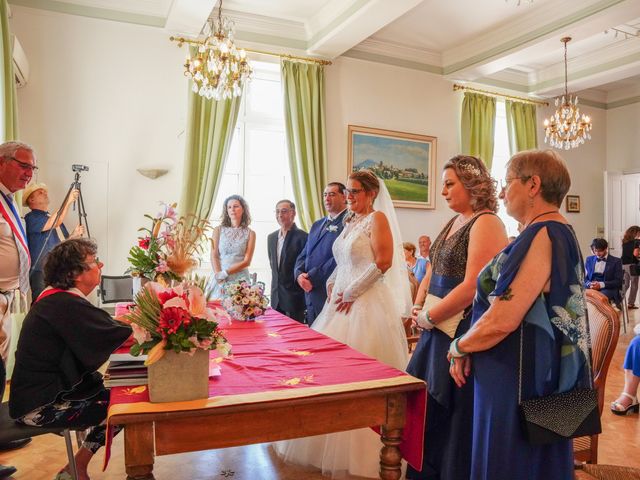 Le mariage de William et Aline à Sarrians, Vaucluse 7